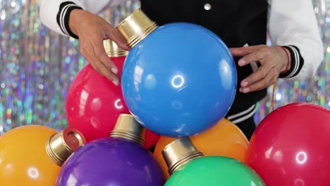 Festliche-Luftballons-Als-Bunte-Glühbirnen-Für-Dekorationen,-DIY-Bastelarbeiten