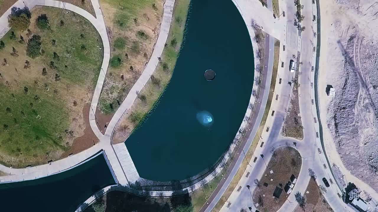 vistas diferentes del parque la mexicana en cdmx