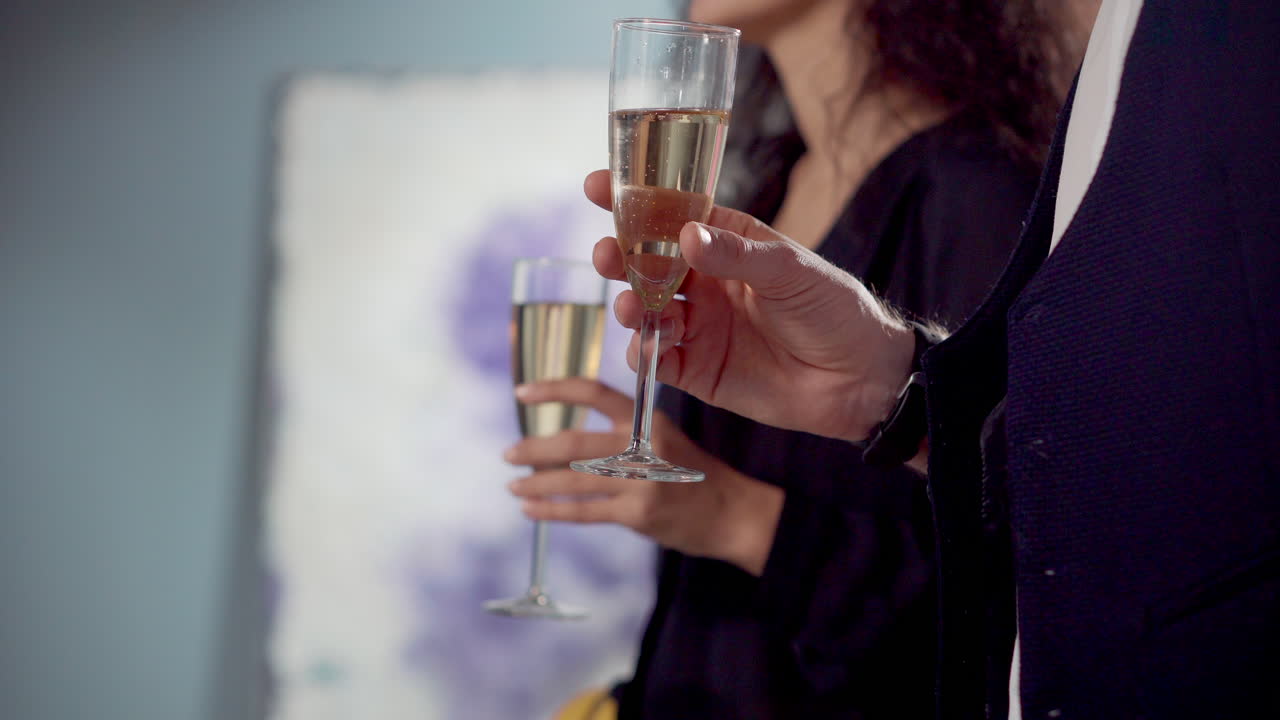 미술관에서 페인 토스트