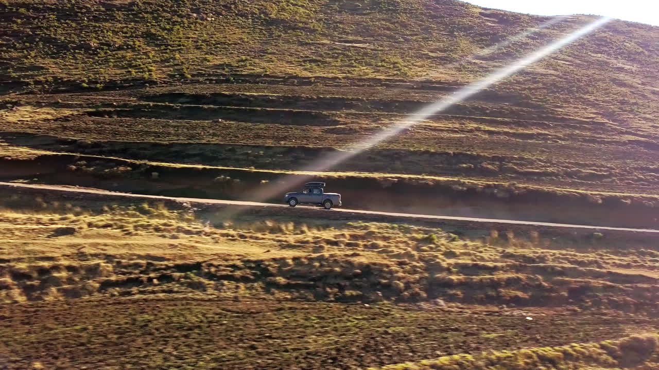 가서, 보고, 탐험해