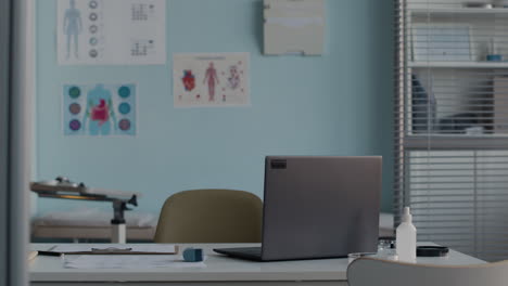 doctor's office with laptop