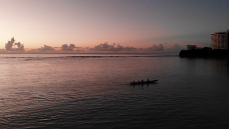 Playa-Al-Atardecer-Imágenes-De-Drones-De-Guam,-Estados-Unidos