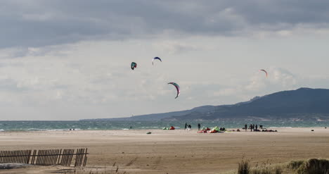 tarifa windsurfers 4k 00