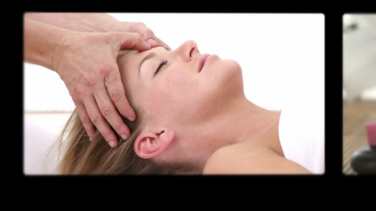 아름다운 여성들이 치료를 즐기고 있는 장면