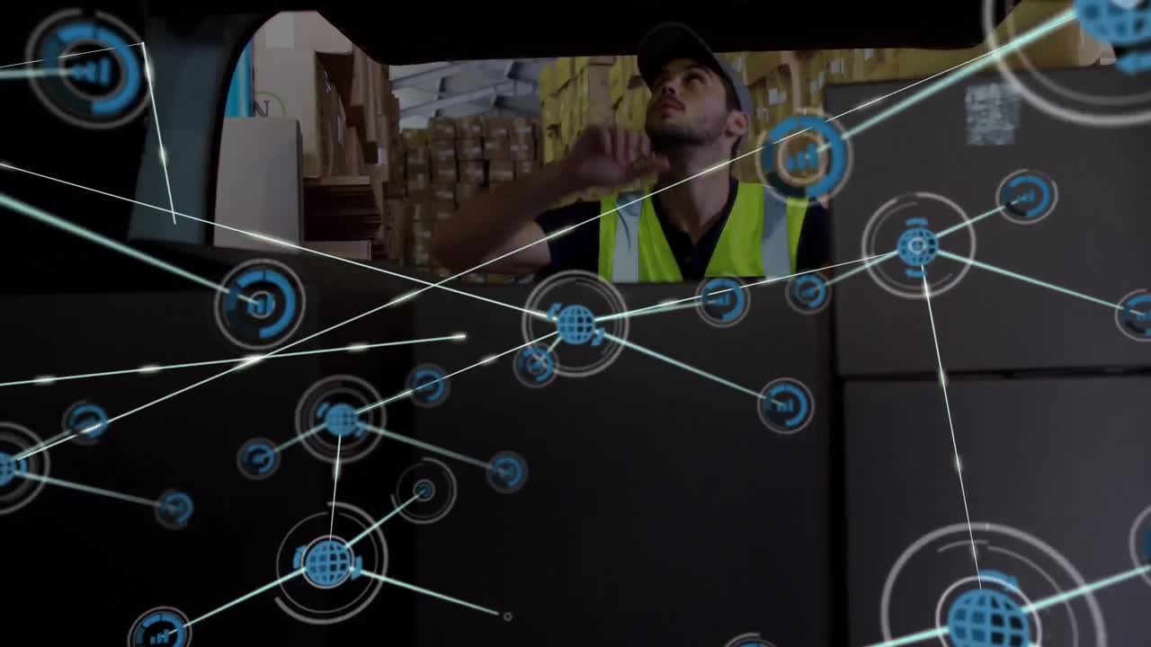 animación de una red de conexiones con iconos sobre un trabajador caucásico en un almacén