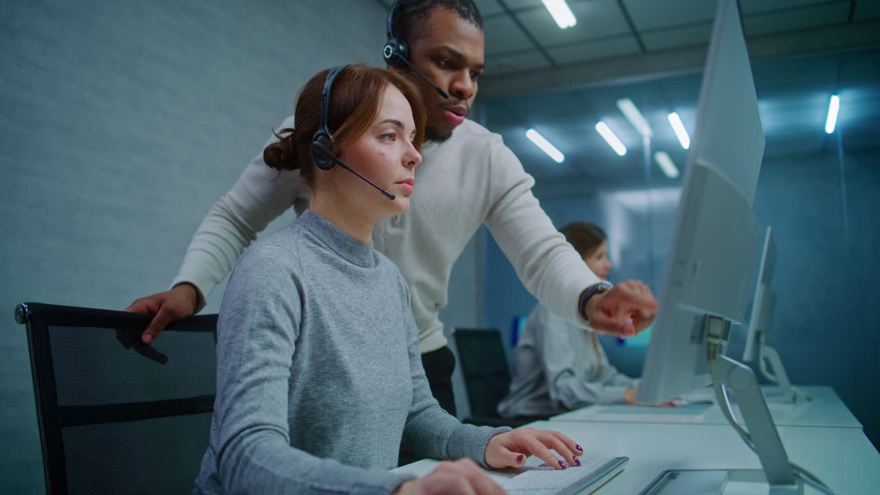 sesión de formación en servicio al cliente