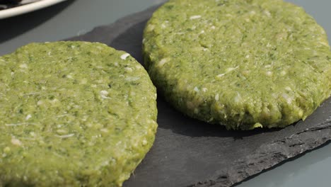 raw spinach patties