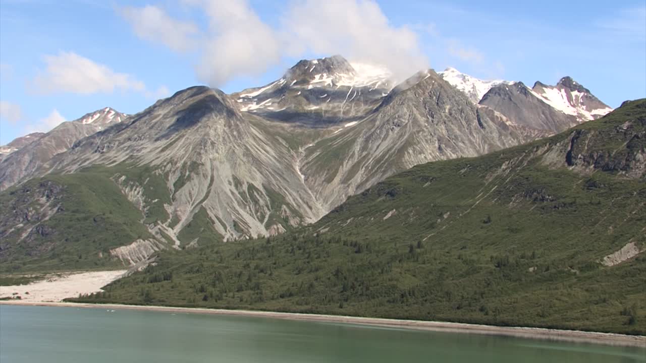 crucero a través de la entrada tarr, parque nacional y reserva de la bahía de los glaciares, alaska