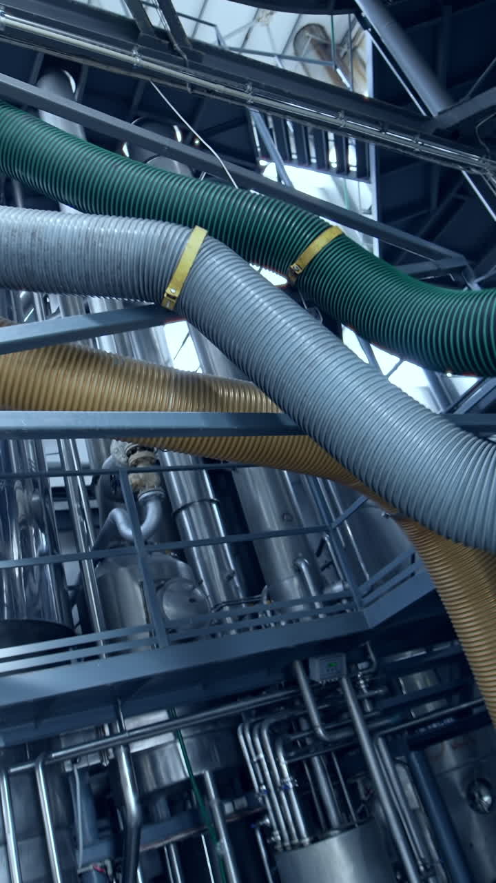 Production of dairy products. Technological equipment in modern dairy facilities