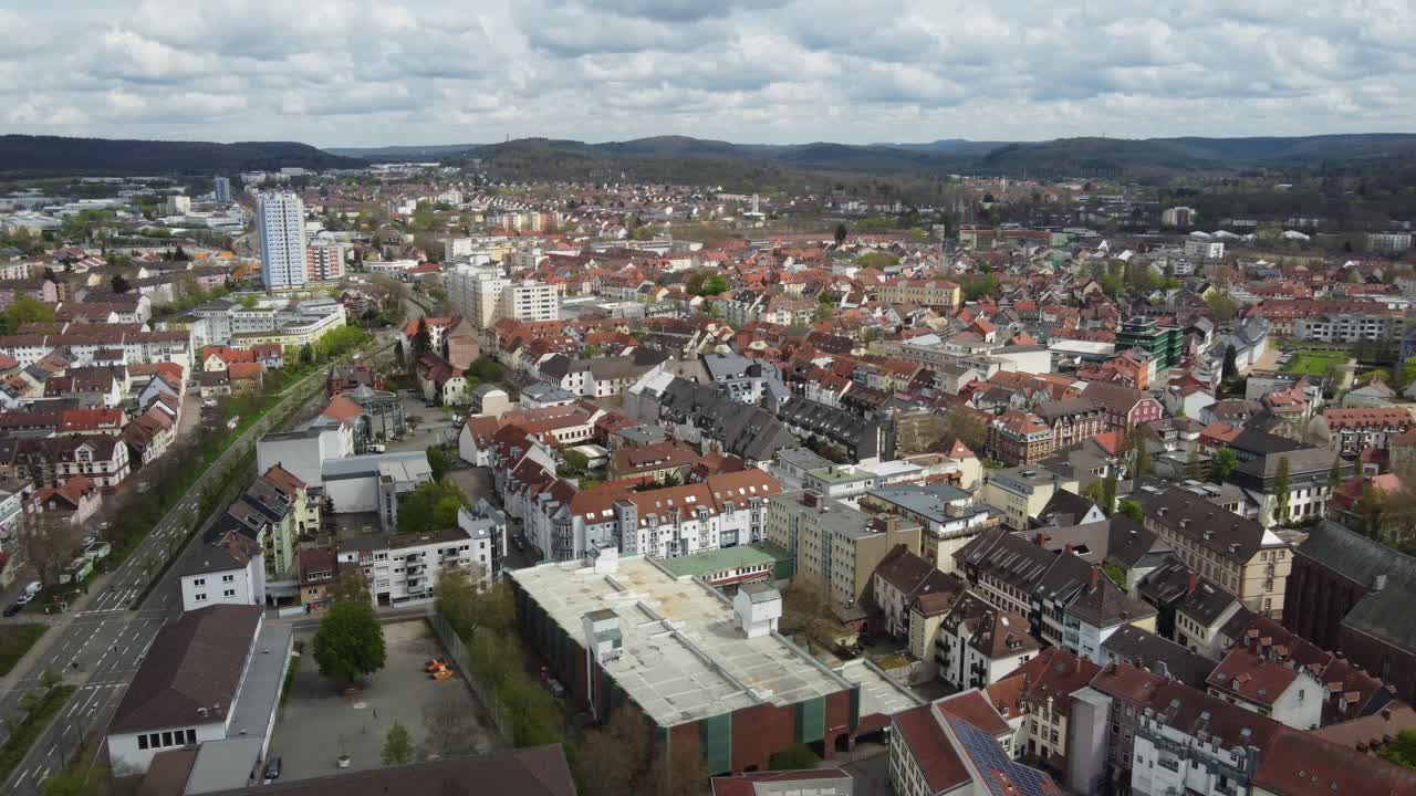 east side y la ciudad vieja de kaiserslautern, alemania