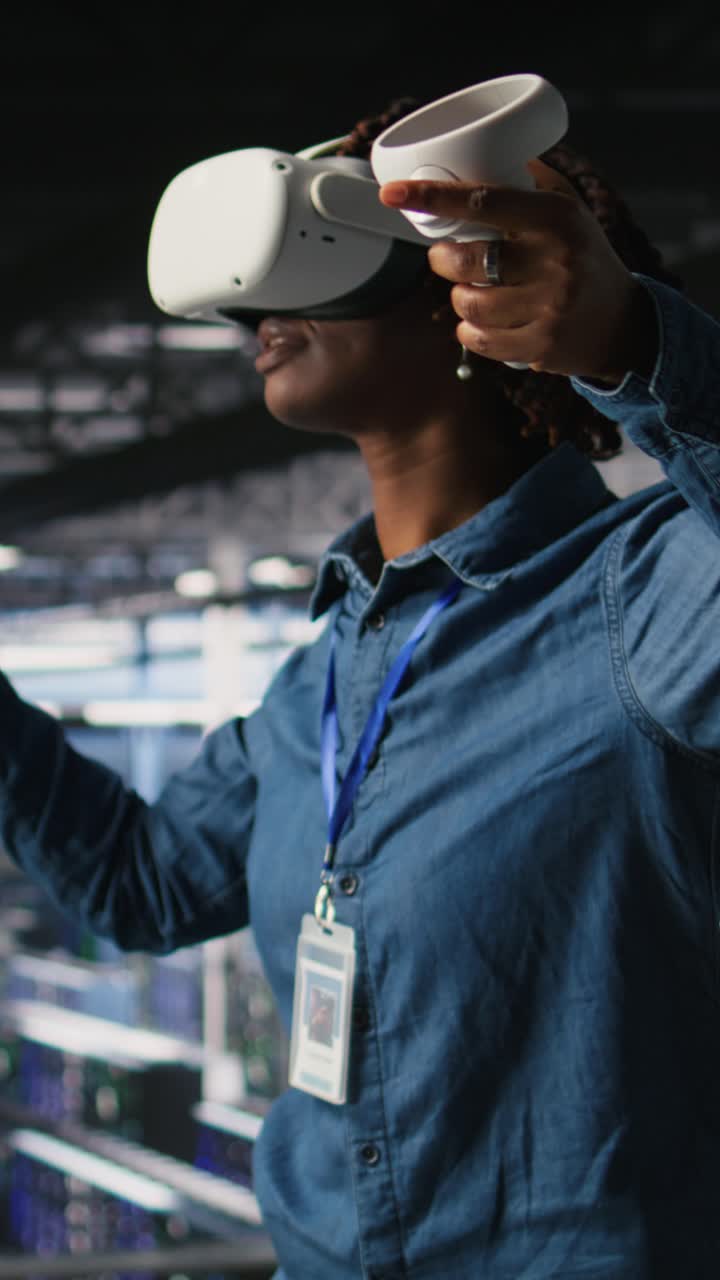 Vertical video Data center programmer using virtual reality technology