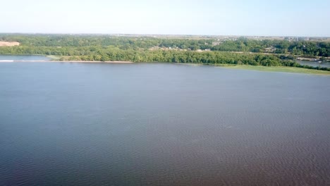 Vista-Panorámica-Aérea-Del-Río-Mississippi,-Smiths-Island-Y-Lock-And-Dam-14