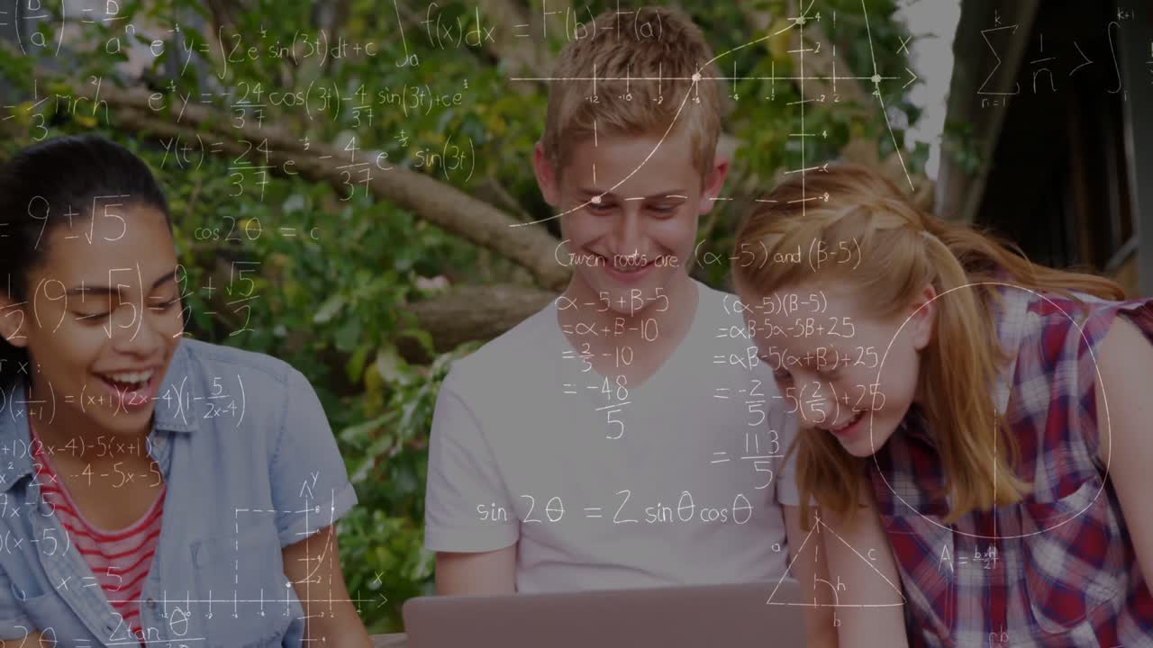 анимация математических уравнений над студентами с помощью ноутбука