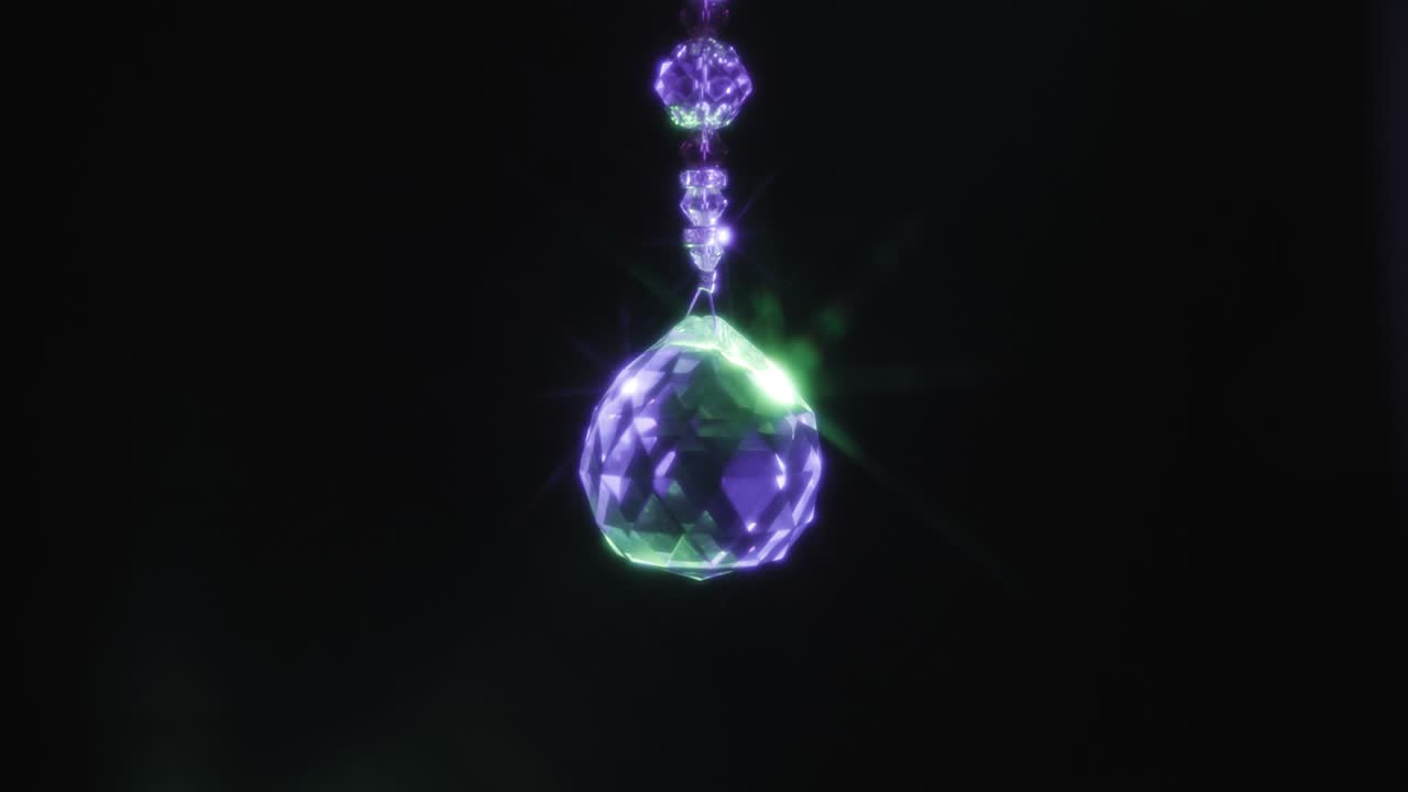 반짝이는 고급스러운 다이아몬드 보석 회전, 정적 샷