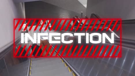 texto de infección contra la mujer que usa escaleras mecánicas