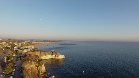 Aerial-view-of-Pismo-Beach-California,-on-the-Pacific-Ocean-shot-in-4k-high-resolution