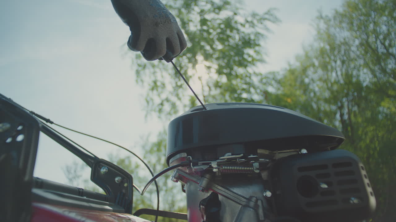 소형 엔진 유지보수 및 수리