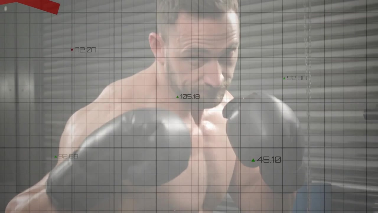 Pugile a torso nudo che si allena in palestra, attivando una griglia e linee rosse del grafico che mappano le metriche.
