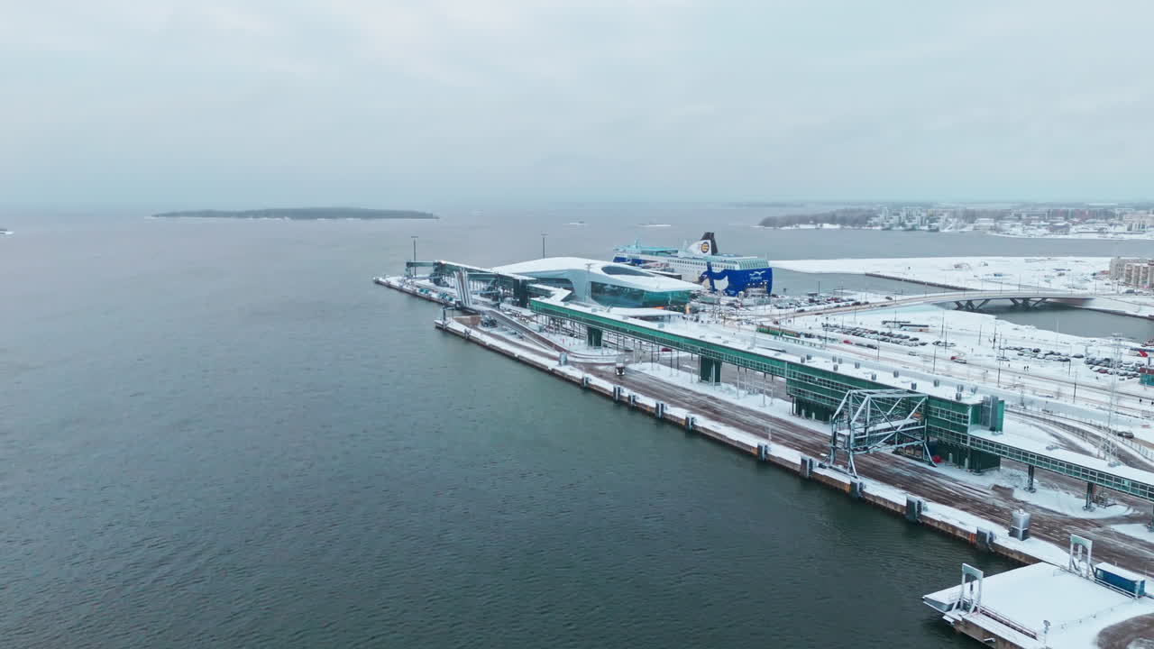 Wide aerial shot of L&auml;nsiterminaali West Terminal in Helsinki, Finland