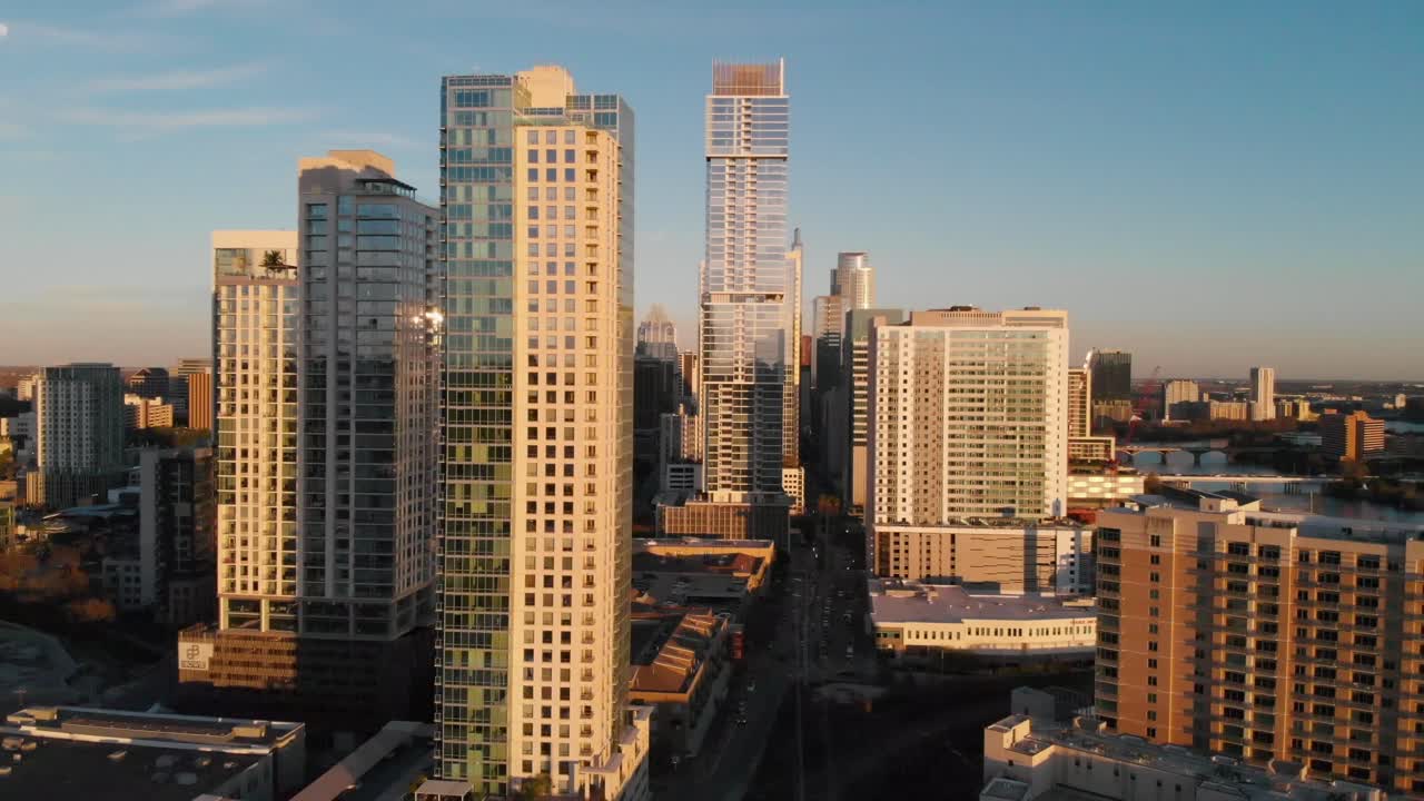 Ripresa aerea con drone del centro di Austin, Texas