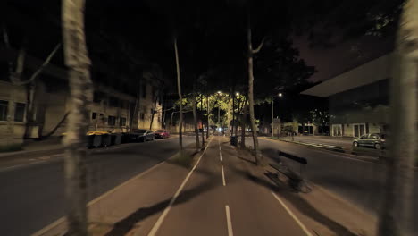 Radwege-Bei-Nacht-In-Montpellier,-Frankreich