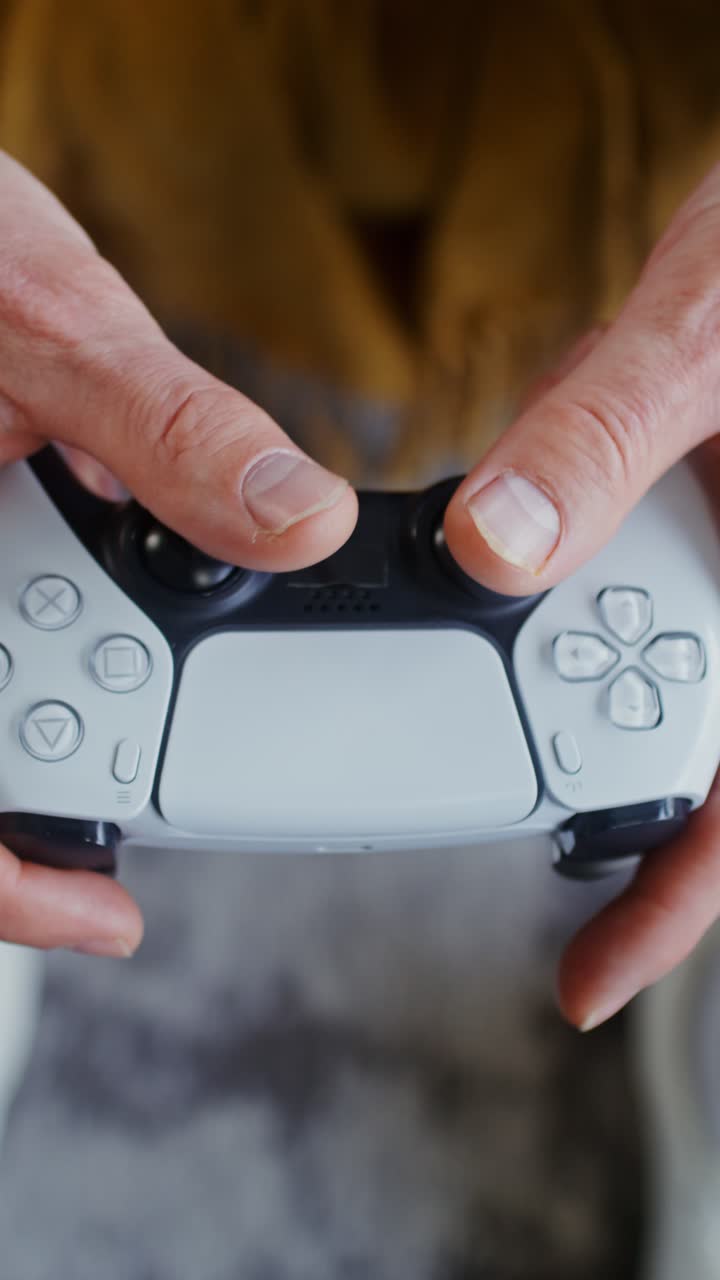 PlayStation 5 DualSense Controller