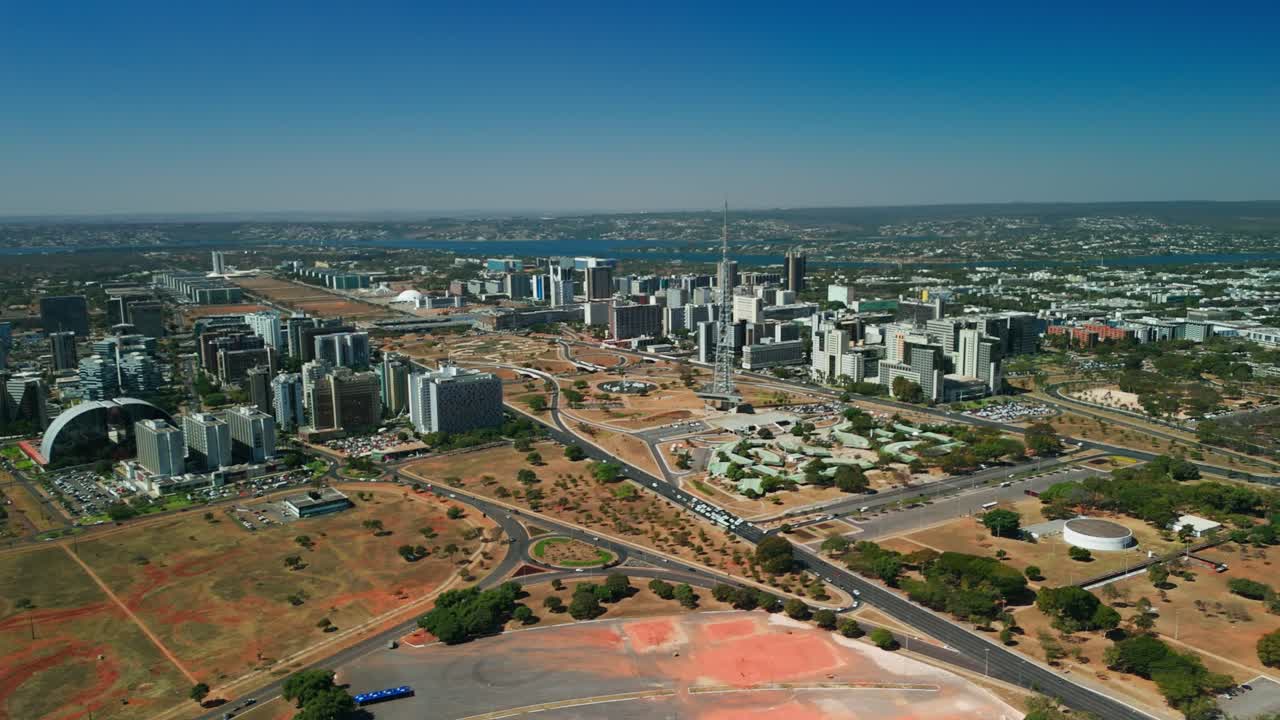 Riprese aeree della città di Brasilia con drone