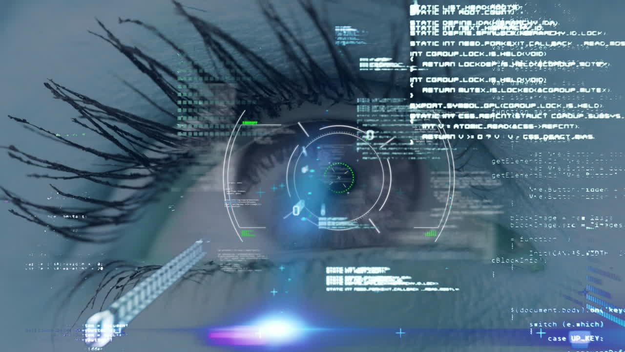 scansione dello scopo e elaborazione dei dati su un primo piano dell&#x27;occhio femminile