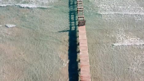 Blick-Von-Oben-Auf-Den-Muro-Beach-Pier