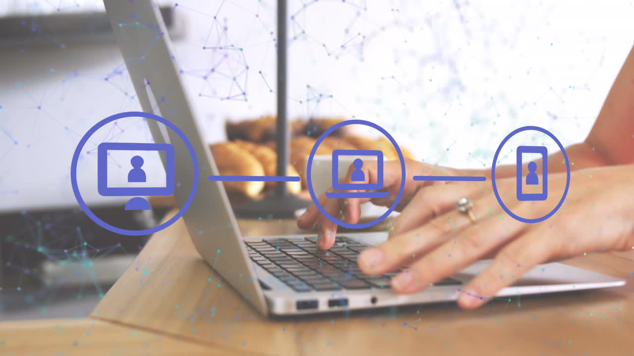 animación de la red de conexiones con iconos sobre la mujer usando computadora portátil