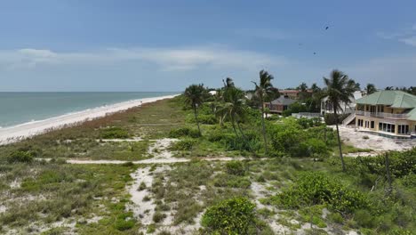 Playa-De-La-Isla-Sanibel-Después-Del-Huracán-Ian