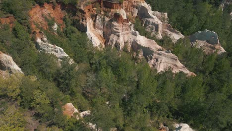 Stunning-drone-footage-reveal-of-an-enormous-canyon