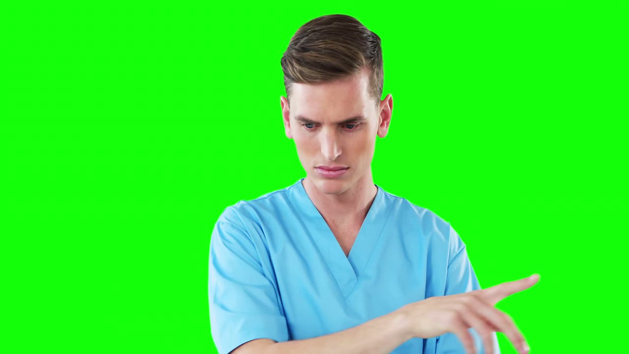 디지털 스크린을 사용하는 사람