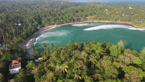 hiriketiya beach, dikwella, sri lanka