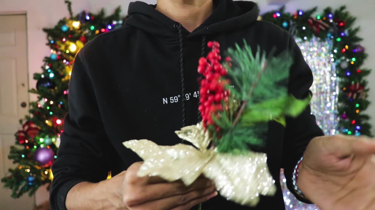 크리스마스 장식품을 준비하고 준비하는 것