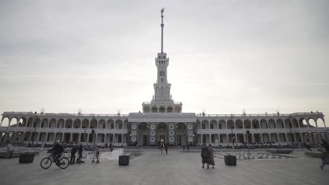el muelle de los pescadores en rusia