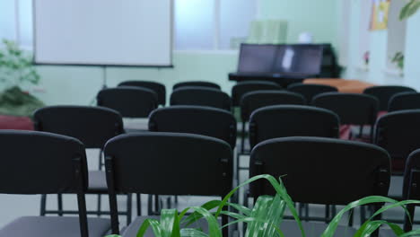 empty classroom with chairs. empty classroom with tables and chairs