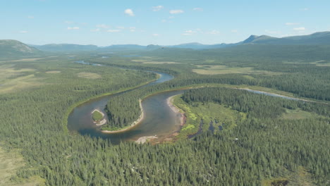 Incredible-drone-shot-of-the-Flowers-river-in-Newfoundland-and-Labrador