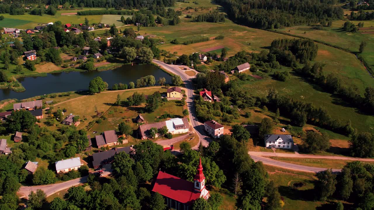 작은 마을 레두르가