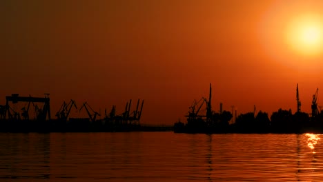 Sonnenuntergang-Am-Orangefarbenen-Himmel