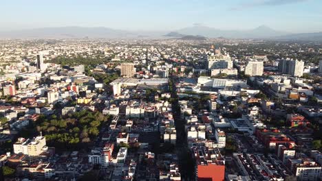 vista del atardecer en el sur de la ciudad de mexico