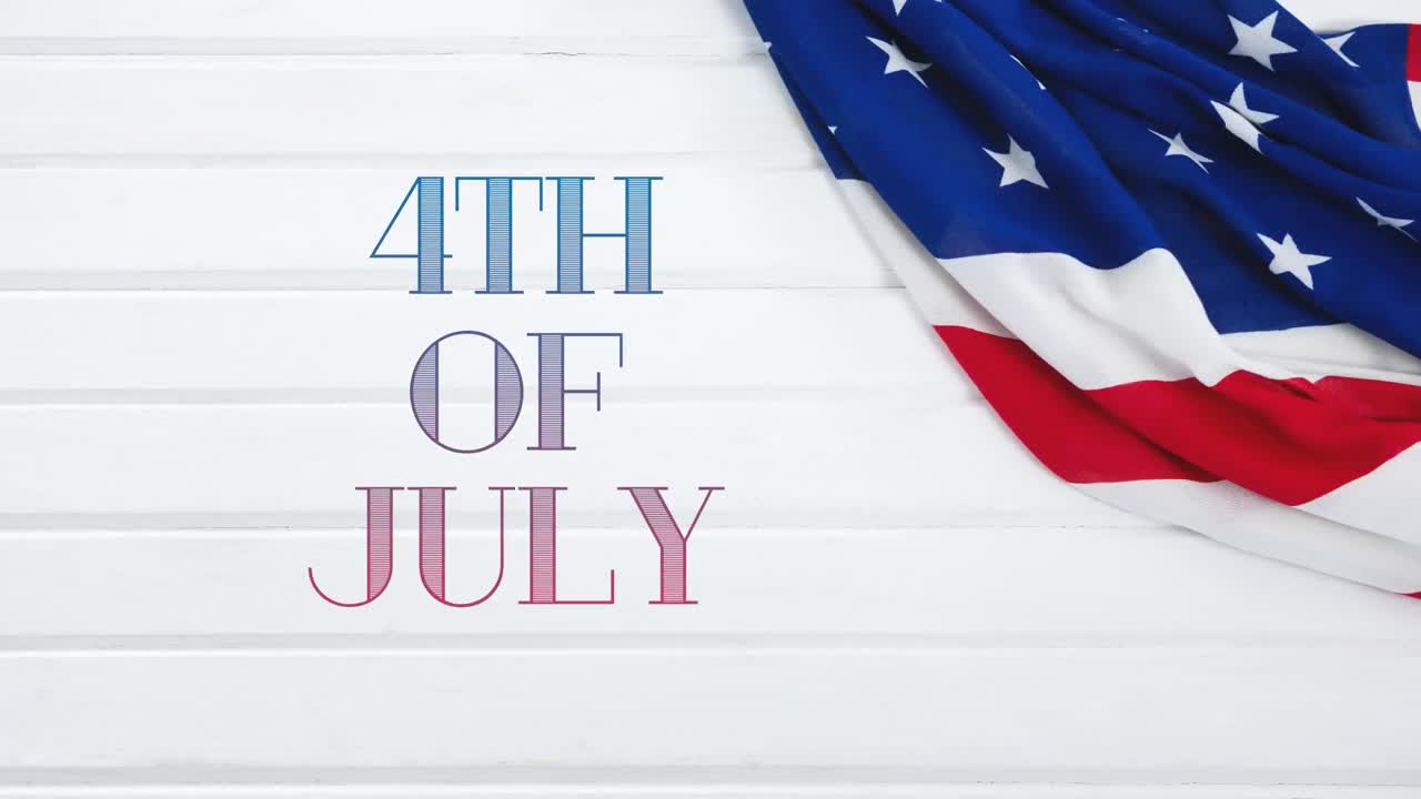 Texte du 4 juillet et drapeau américain