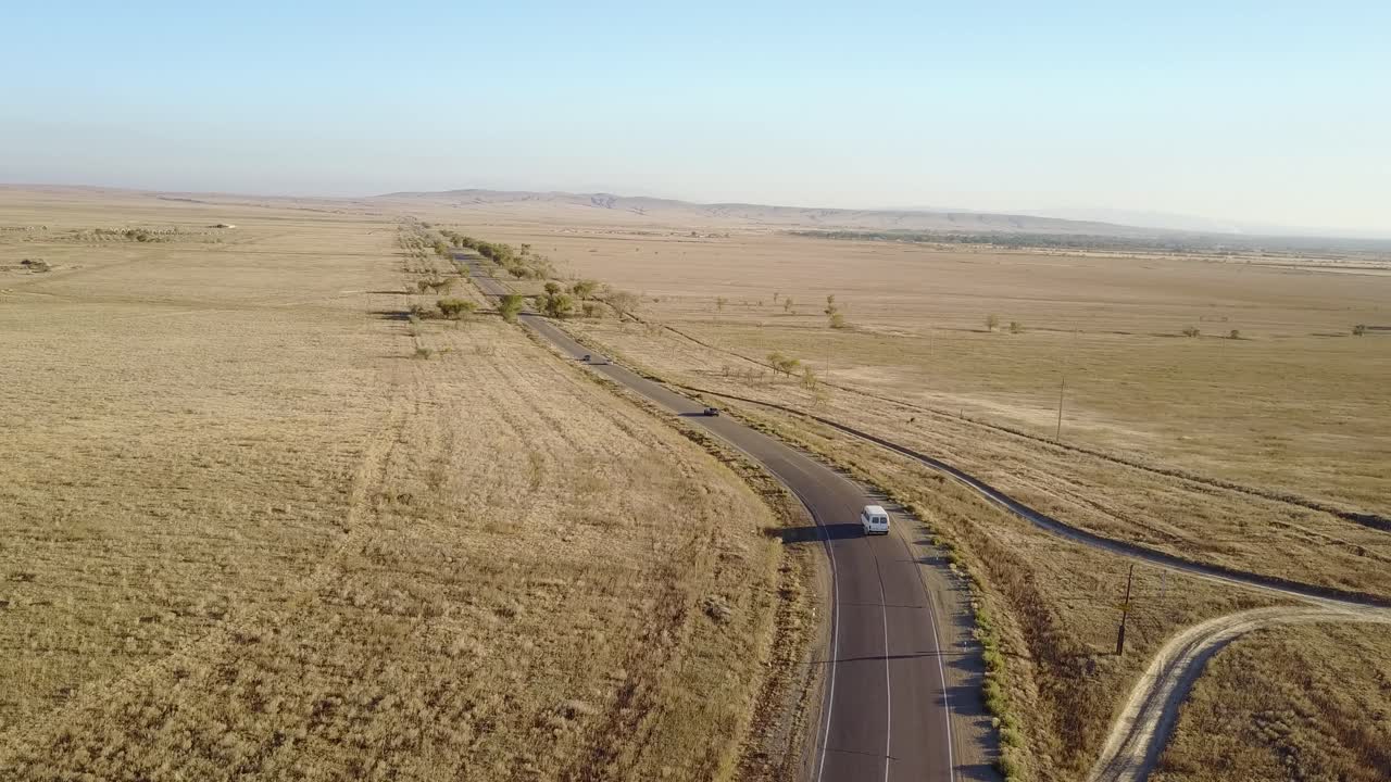 asia central kazajistán carretera de la llanura