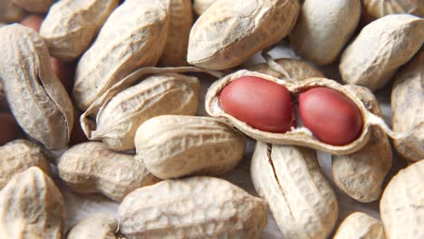 peanuts in shells