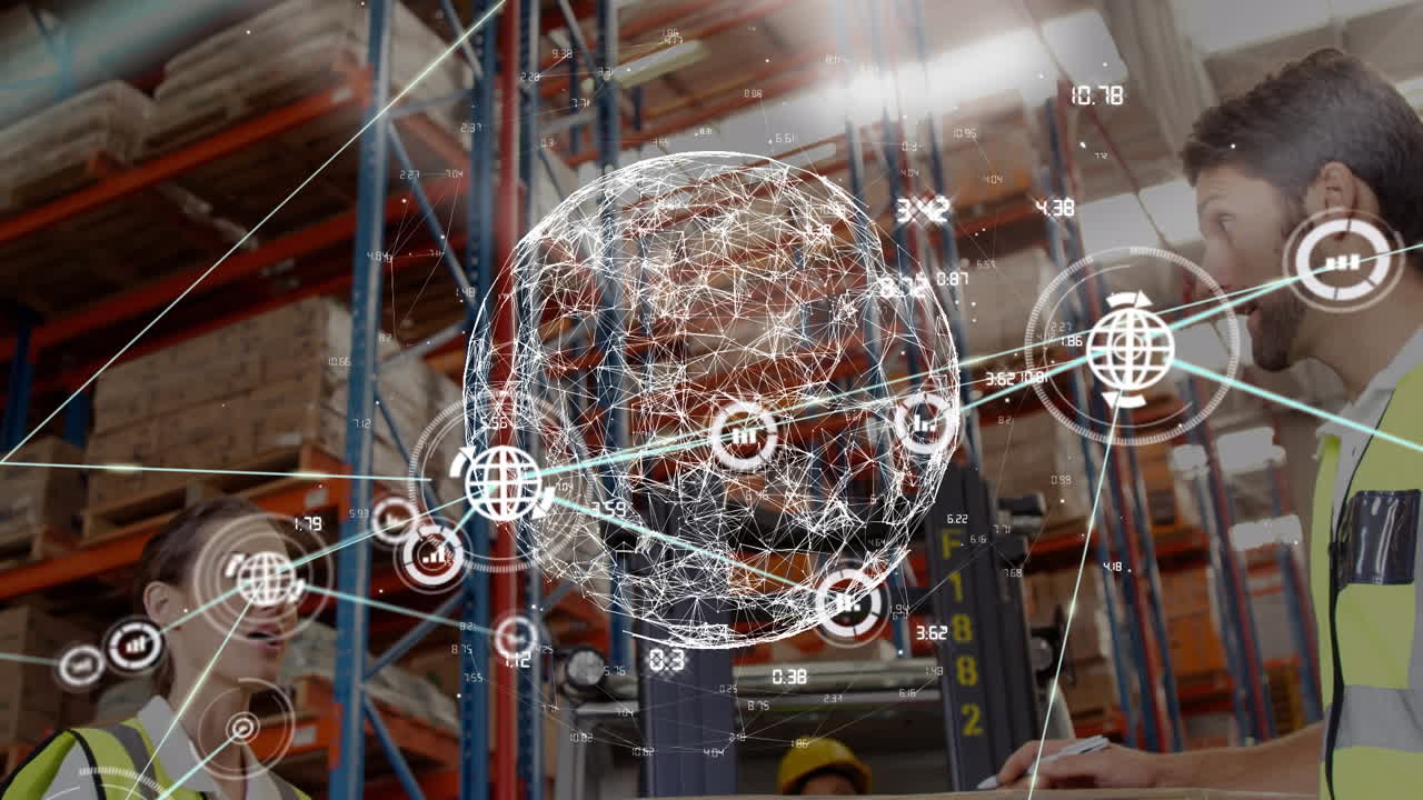 анимация подключенных икон, глобус, низкий угол зрения кавказских коллег, обсуждающих на складе