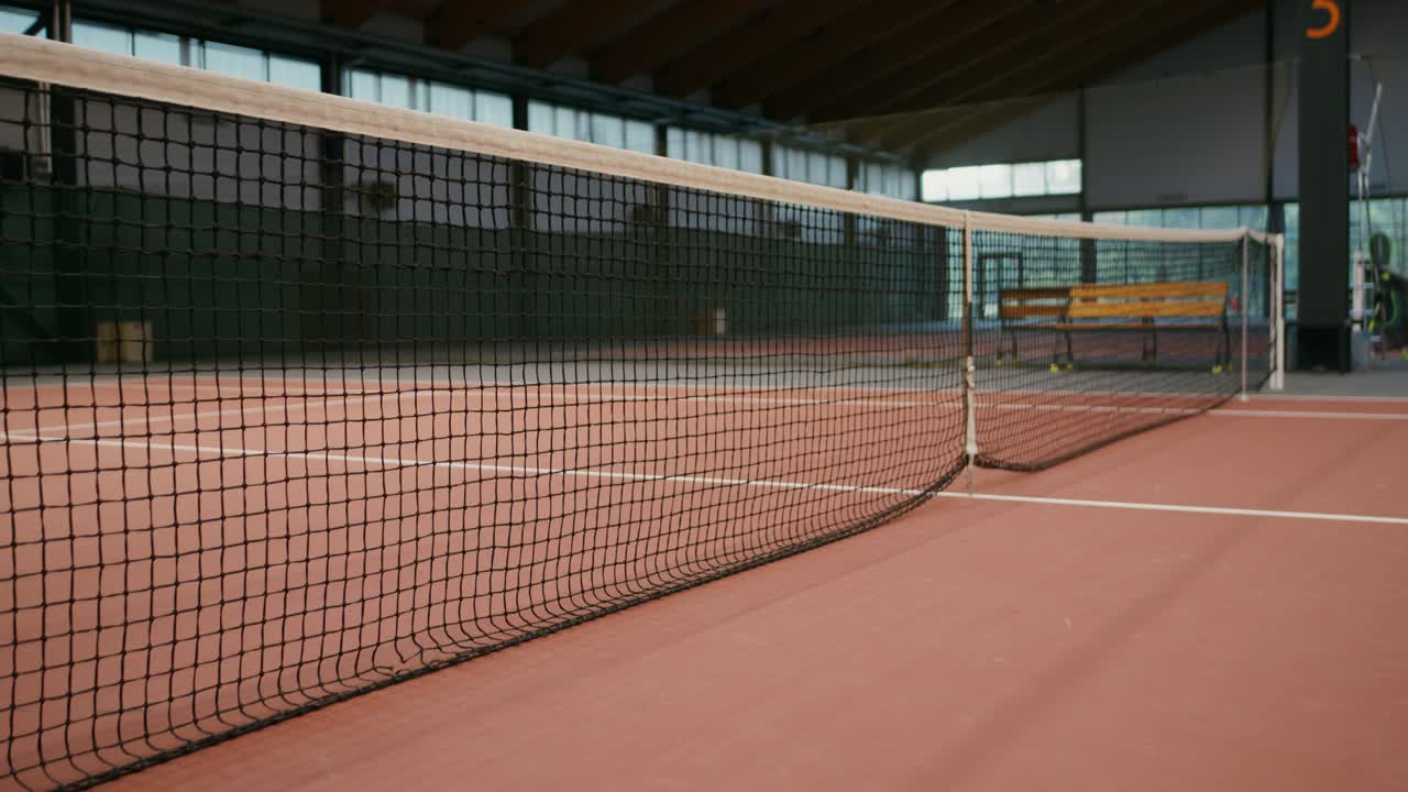 cancha de tenis cubierta