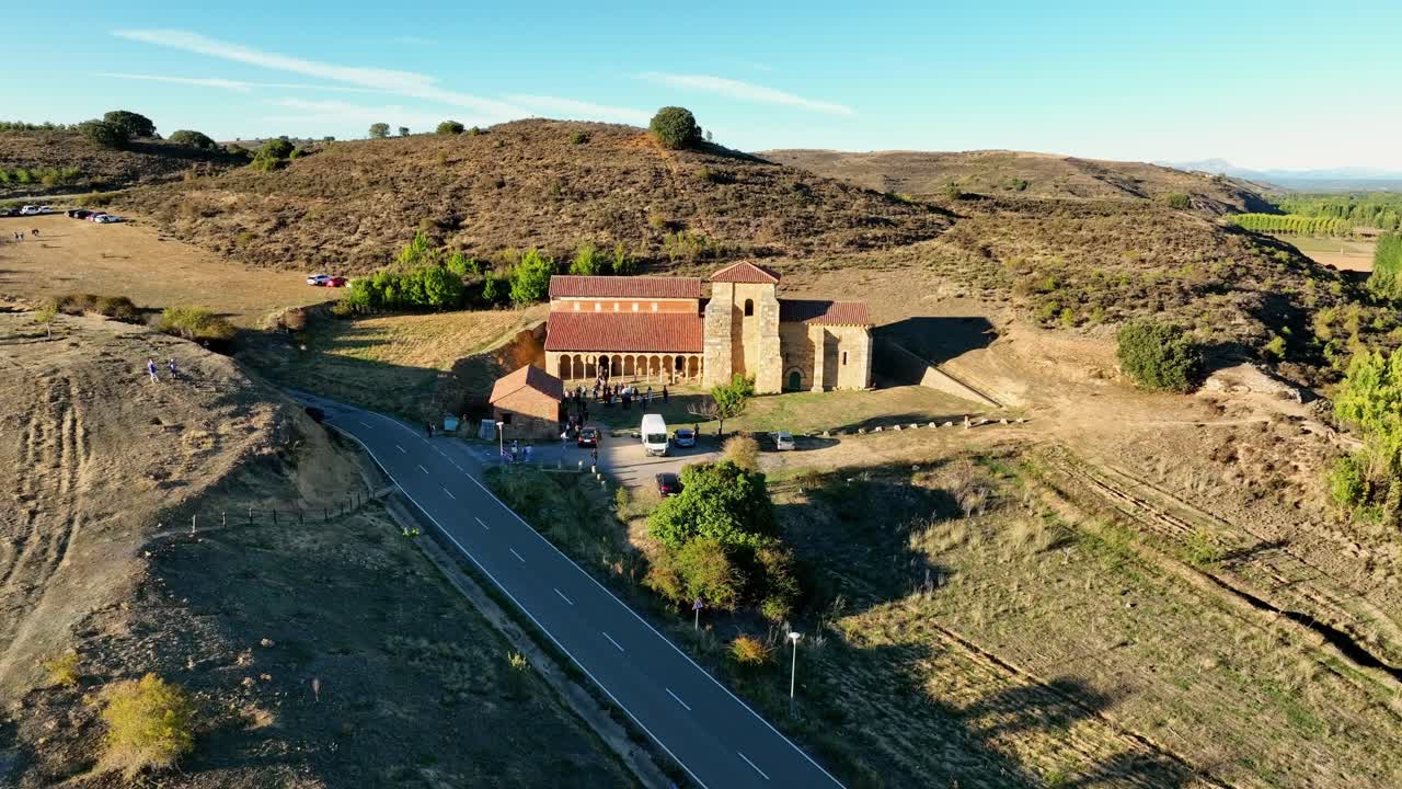 스페인 시골에 있는 교회