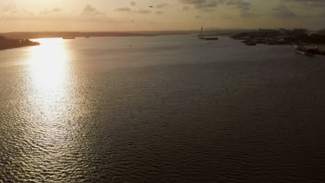 Sailing-the-harbor-of-Mombasa,-Kenya