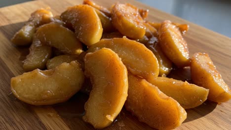 delicious cooked apple slices