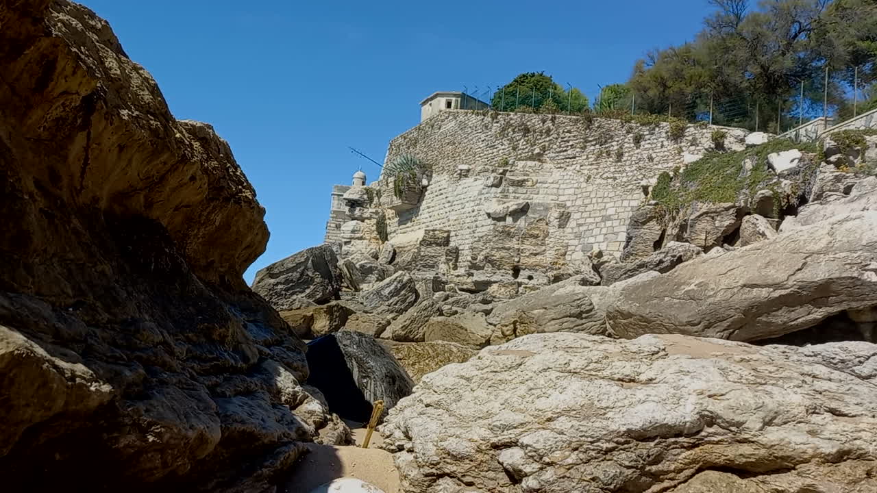Slopes by the sea near the old fort, seen from below